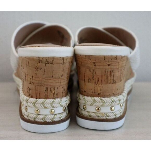 BCBGeneration Women's Sz 7M White Habiana Snake-Embossed Wedge Sandals - Picture 2 of 7